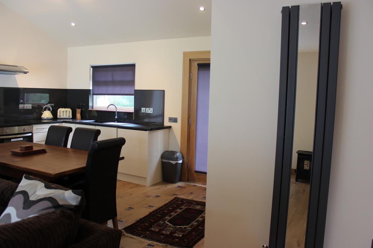 Loch Ness Highland Cottages With Partial Loch View Инвермористон Экстерьер фото