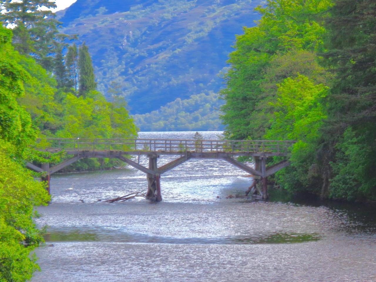 Loch Ness Highland Cottages With Partial Loch View Инвермористон Экстерьер фото